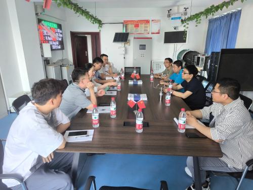 邯鄲科技局局長安鳳玲率隊調研河北飛夢電子科技有限公司